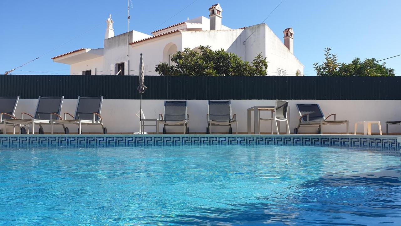 Casa Agradável Com Piscina Partilhada Apartamento